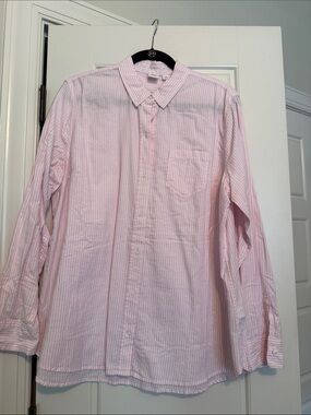 GAP Women’s Light Pink Striped Button-Down Shirt